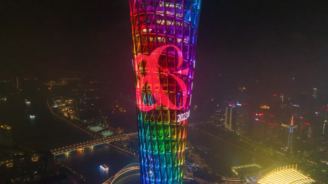 【首屆廣州國際美妝周】集贊兌好禮!白云美灣x“有樣”美妝音樂集市送福利啦~ 【首屆廣州國際美妝周】集贊兌好禮!白云美灣x“有樣”美妝音樂集市送福利啦~