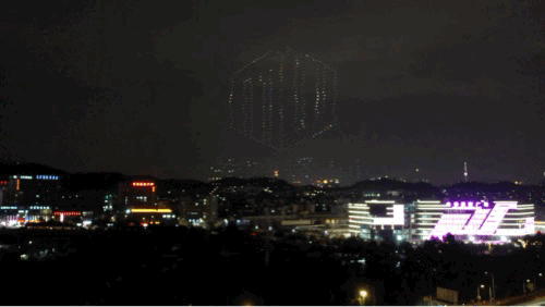 白云美灣廣場跨年致謝會圓滿落幕!感謝見證,砥礪前行 白云美灣廣場跨年致謝會圓滿落幕!感謝見證,砥礪前行