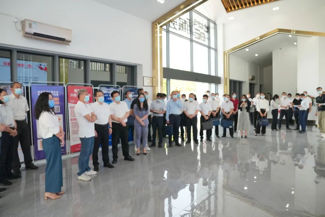 市人大常委會主任王衍詩一行蒞臨指導